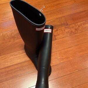 Hunter Classic Black Waterproof Boots